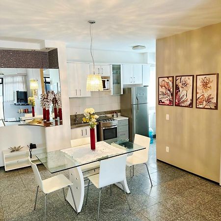 Apartamento A 300M Beira Mar-Meireles! Servico Diario E Wi-Fi 650Mb! 福塔雷萨 外观 照片